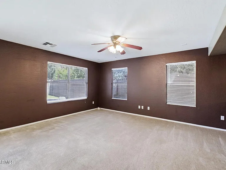 2655 S Sailors Way — Photo 11