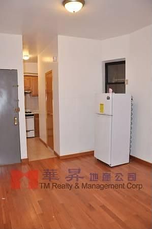 1st image of 101 Allen St