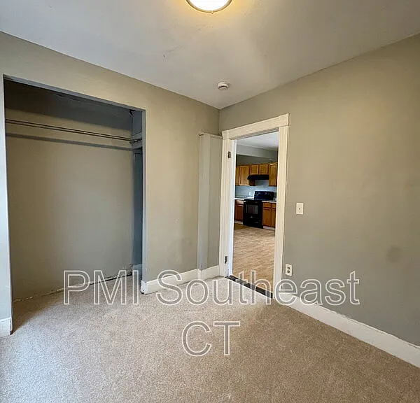 50 Montauk Ave #1 — Photo 8