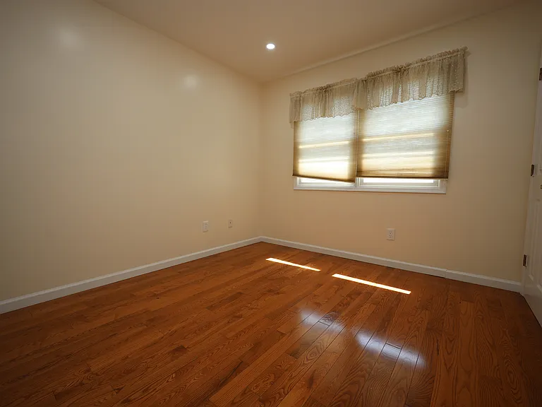 190 Cannon Blvd #2 — Photo 15