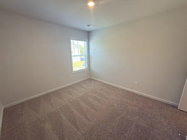 121 Bartlett Dr — Photo 11