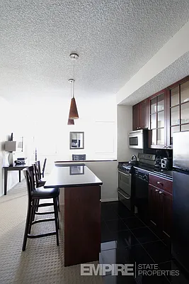 Rented by Empire State Properties | media 38