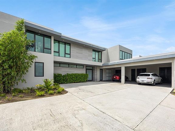 2nd image of 15 RIVIERA RESERVE