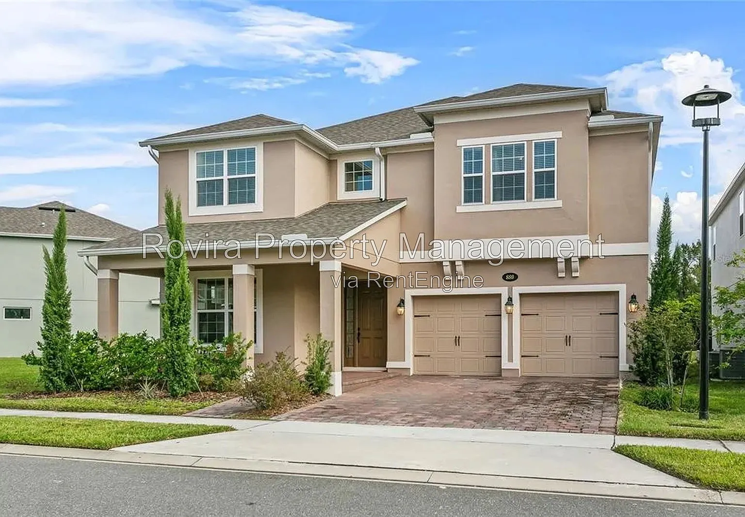 5 bed, 3.0 bath, 3689 sqft, $3,700 — Photo 2