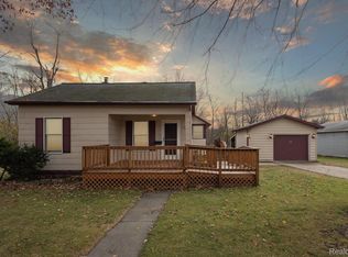 301 S Main St, Vassar, MI 48768