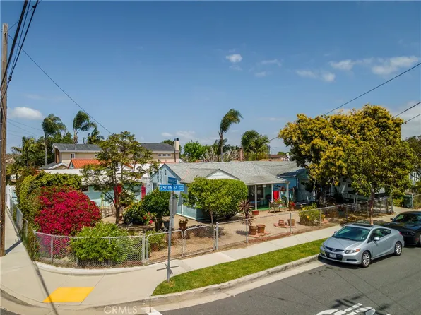 2375 250th St, Lomita, CA 90717