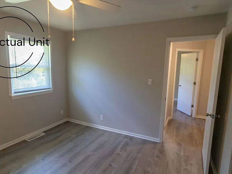 7220 N Moberly Dr — Photo 19