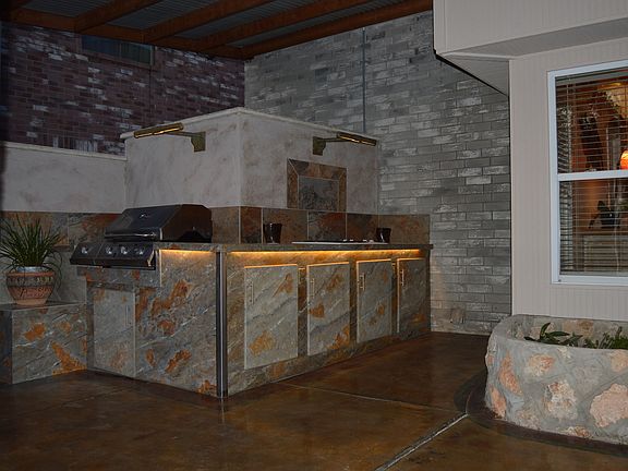 5th image of 8155 Sunshine Trail Dr