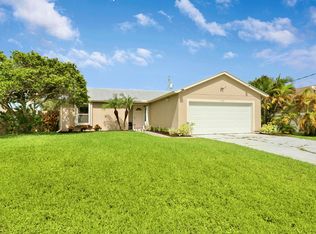 2533 SW Import Dr, Port Saint Lucie, FL 34987