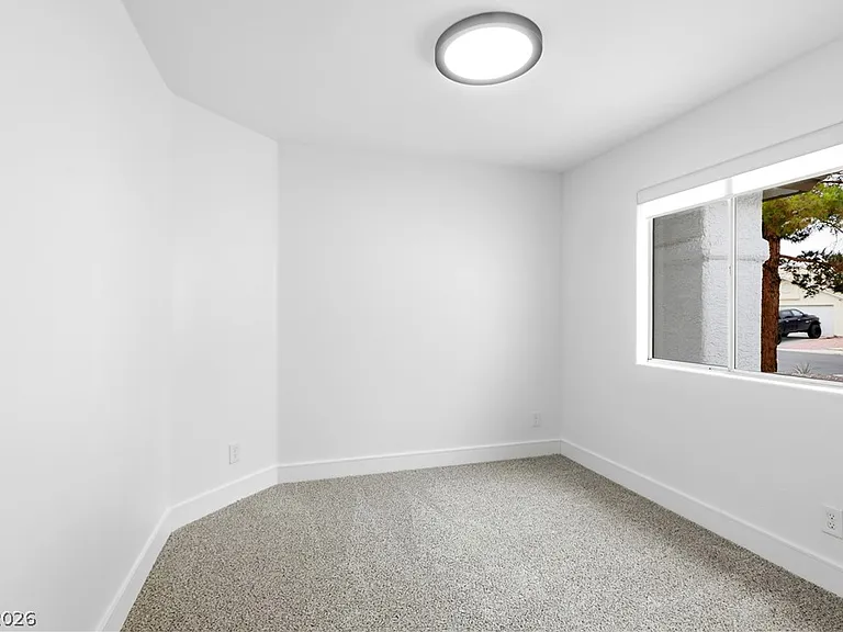 4818 Carefree Dr — Photo 23