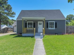 423 Fresh Meadow Rd, Norfolk, VA 23503