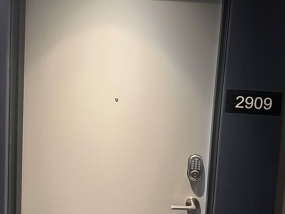 3rd image of 30 Upper Mall Way #2909