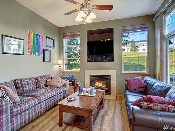 4th image of 1855 Trossachs Blvd SE Unit 1702