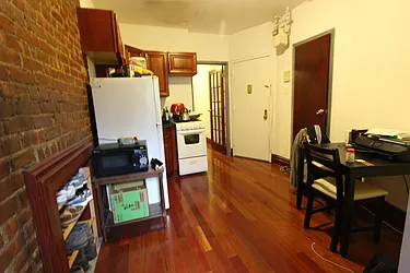 Rented by Dynamik Realty