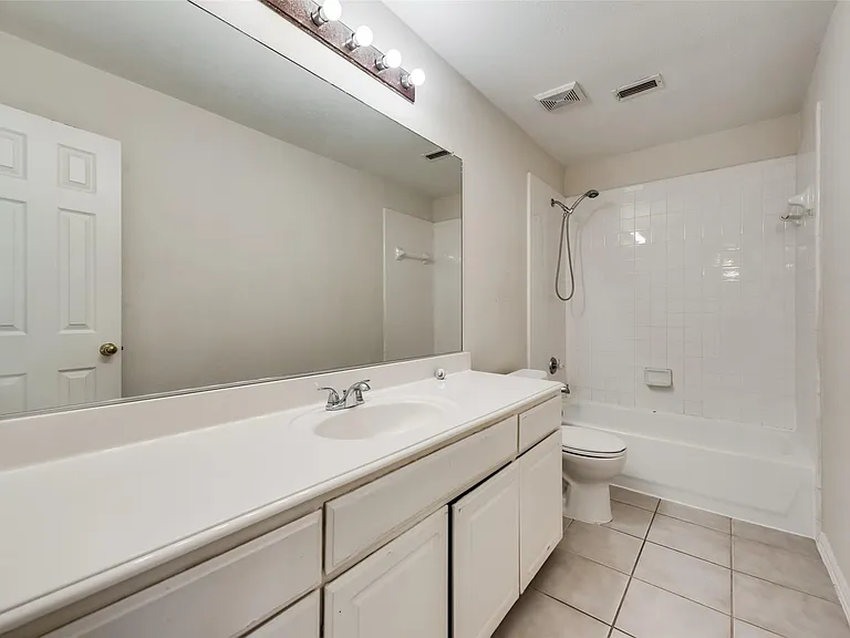 8220 Bridespring Dr — Photo 12