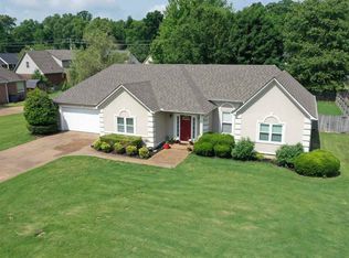 17 Valleyfield Cv, Jackson, TN 38305