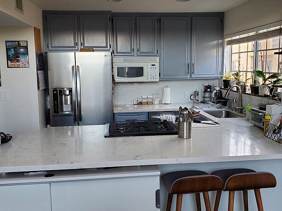 5th image of 12130 Ohio Ave APT 310