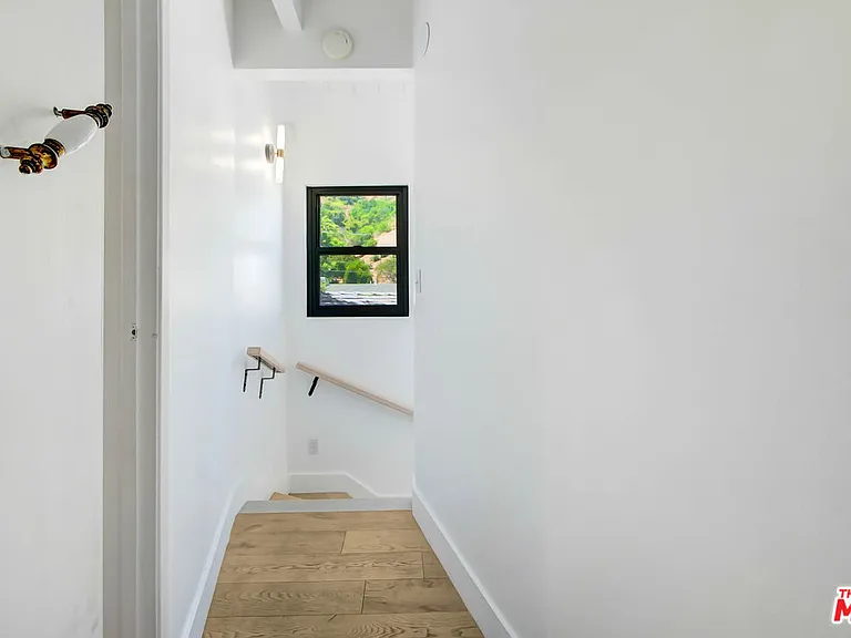 4166 Crisp Canyon Rd — Photo 33