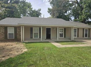 5421 Landis Dr, Baton Rouge, LA 70812