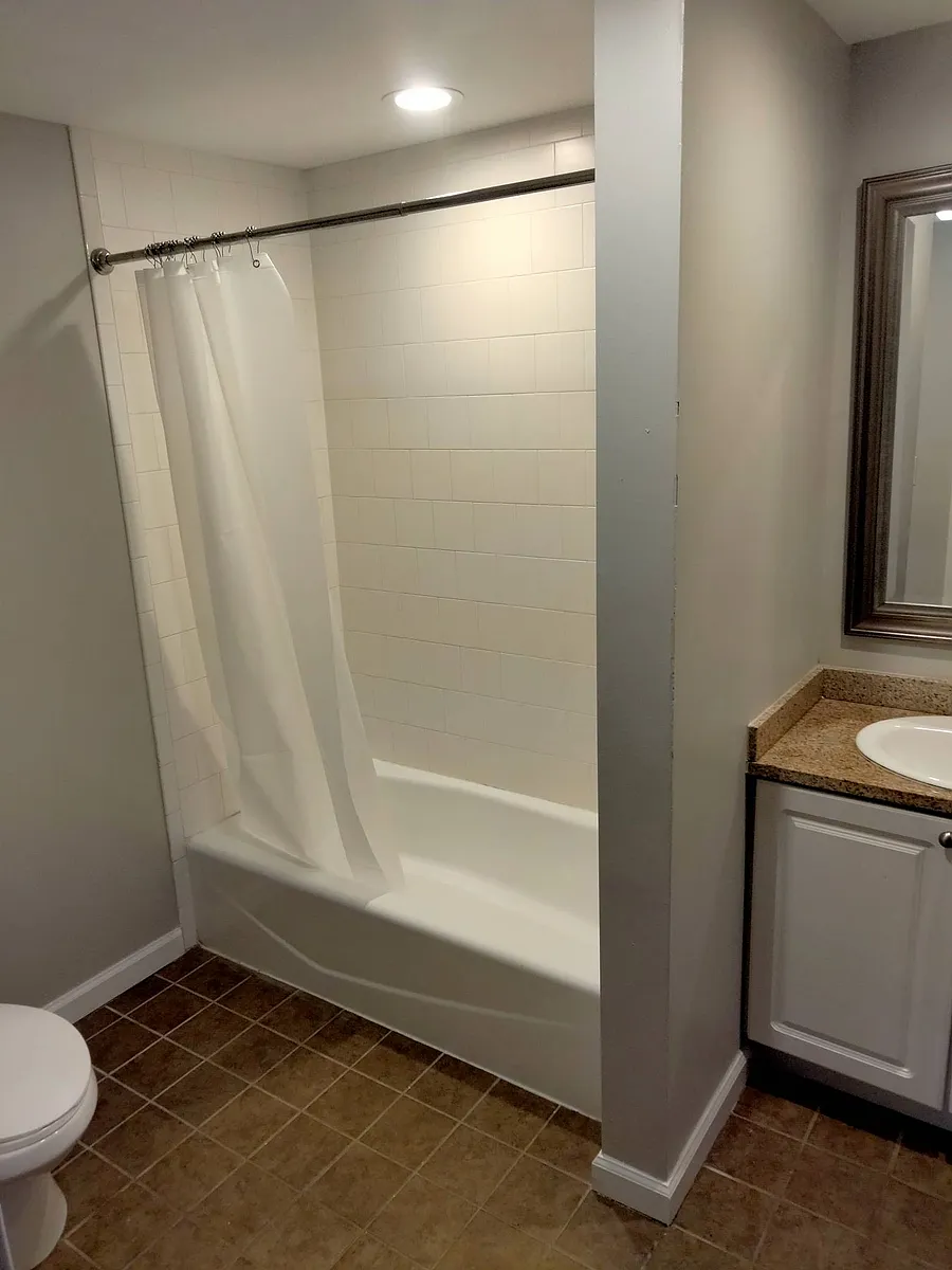 Building Photo - 56 Imlay St #3C