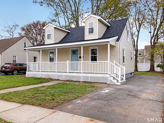 4th image of 60 Iver Avenue
