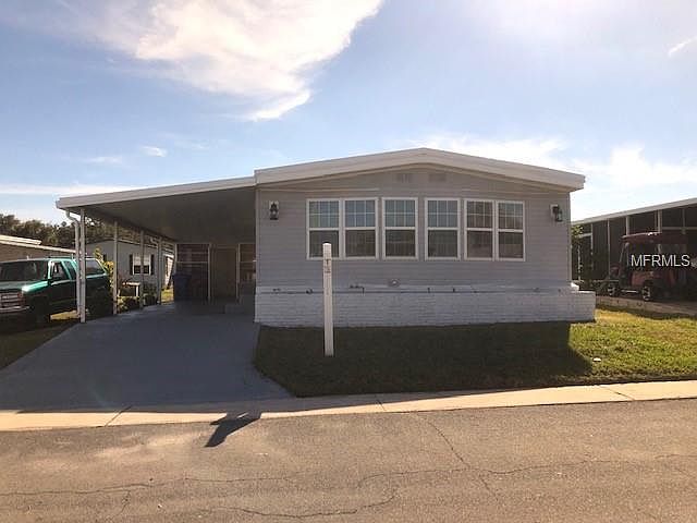 1st image of 904 Elizabeth Ln