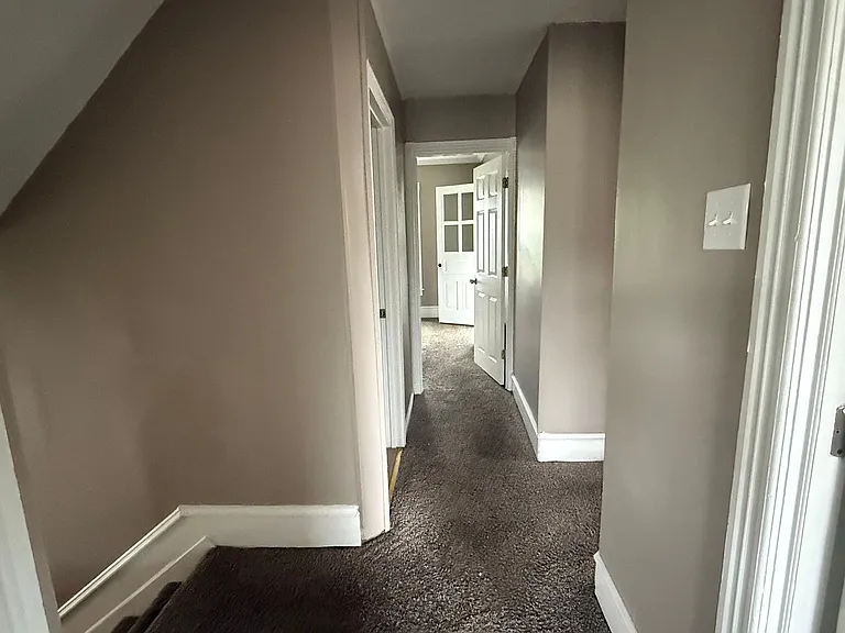 952 Market St — Photo 10