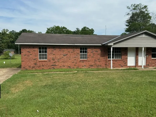 4017 68th Ave Unit B, Tuscaloosa, AL 35401