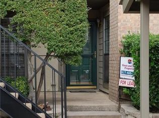 356 W Harwood Rd APT B, Hurst, TX 76054