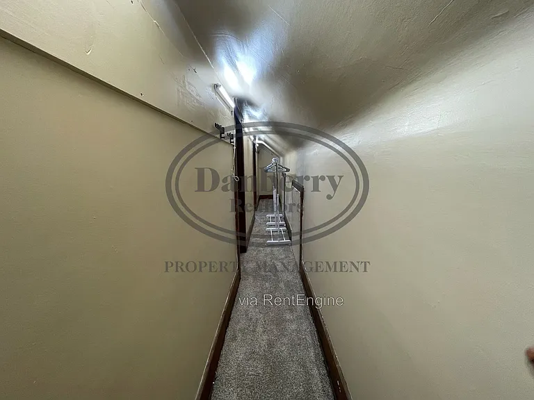 109 S Main St — Photo 19