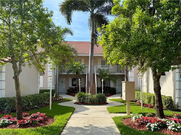 7145 Dennis CIR #D104, NAPLES, FL 34104