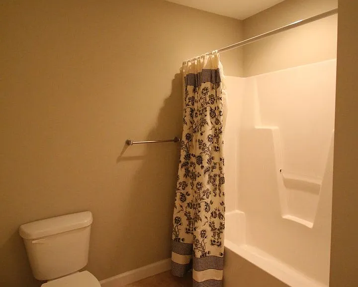 1830 Country Manor Ln — Photo 41