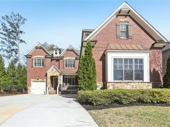 2810 Briarcliff Rd NE, Atlanta, GA 30329