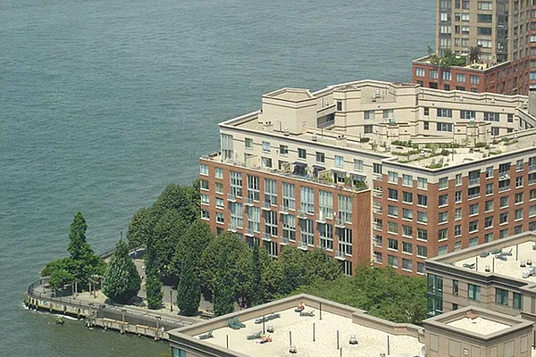 Sold by Citi Habitats | media 9