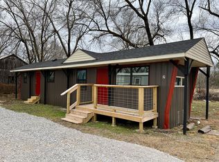 3201 E Don Tyson Pkwy #C, Springdale, AR 72764