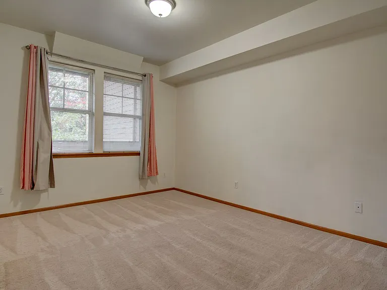 1850 SW Scenic Heights St #B102 — Photo 17