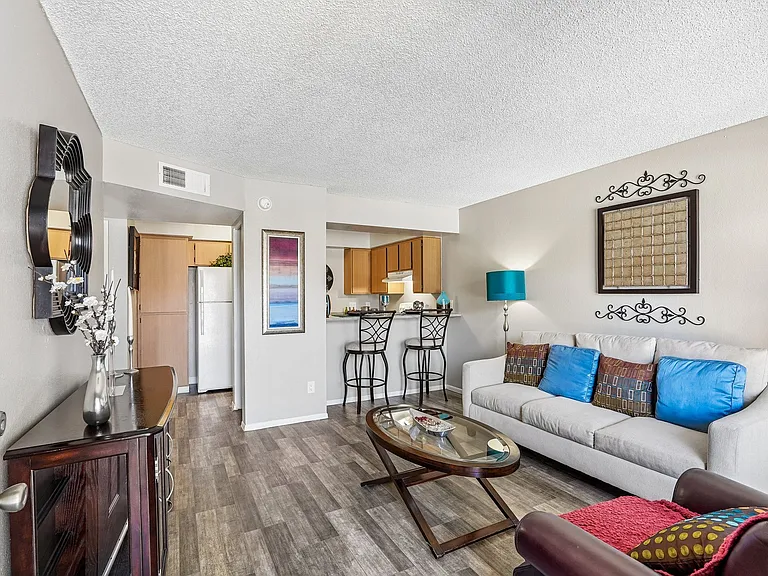 Acacia Pointe — Photo 12