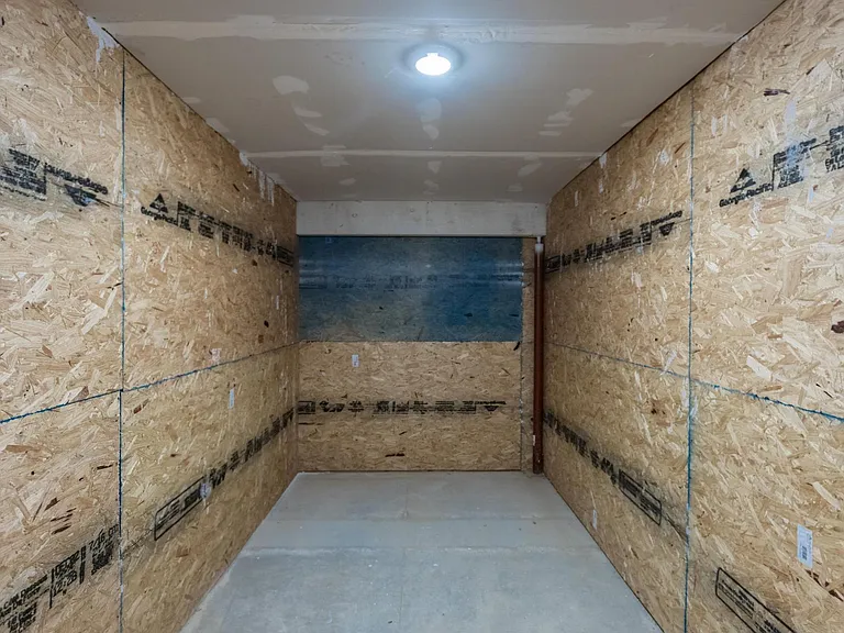 2504 Roemer Ave #1 — Photo 12