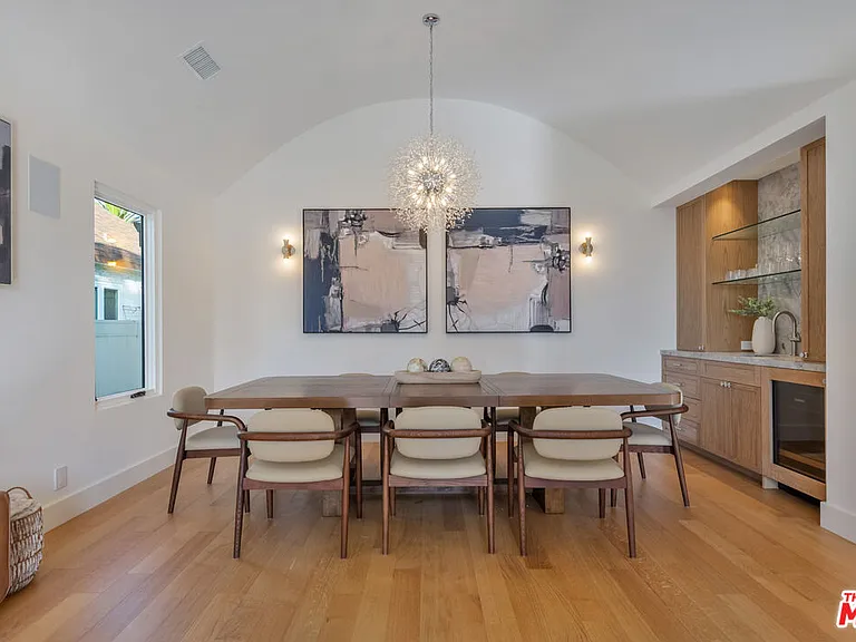 1222 S Genesee Ave — Photo 19