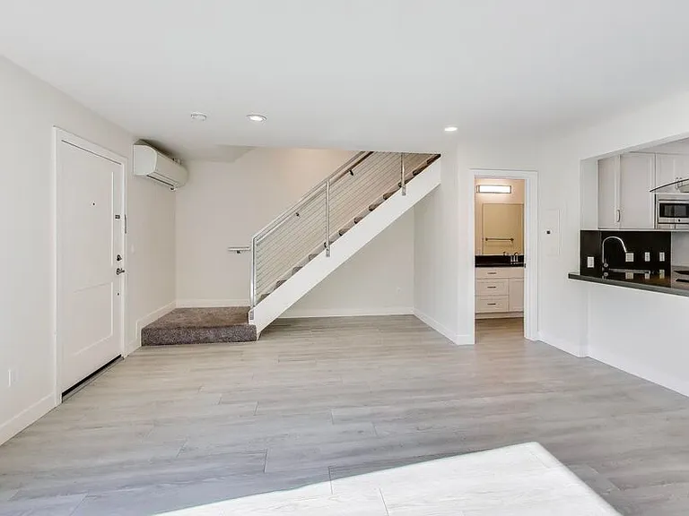 1654 Hollenbeck Avenue — Photo 7