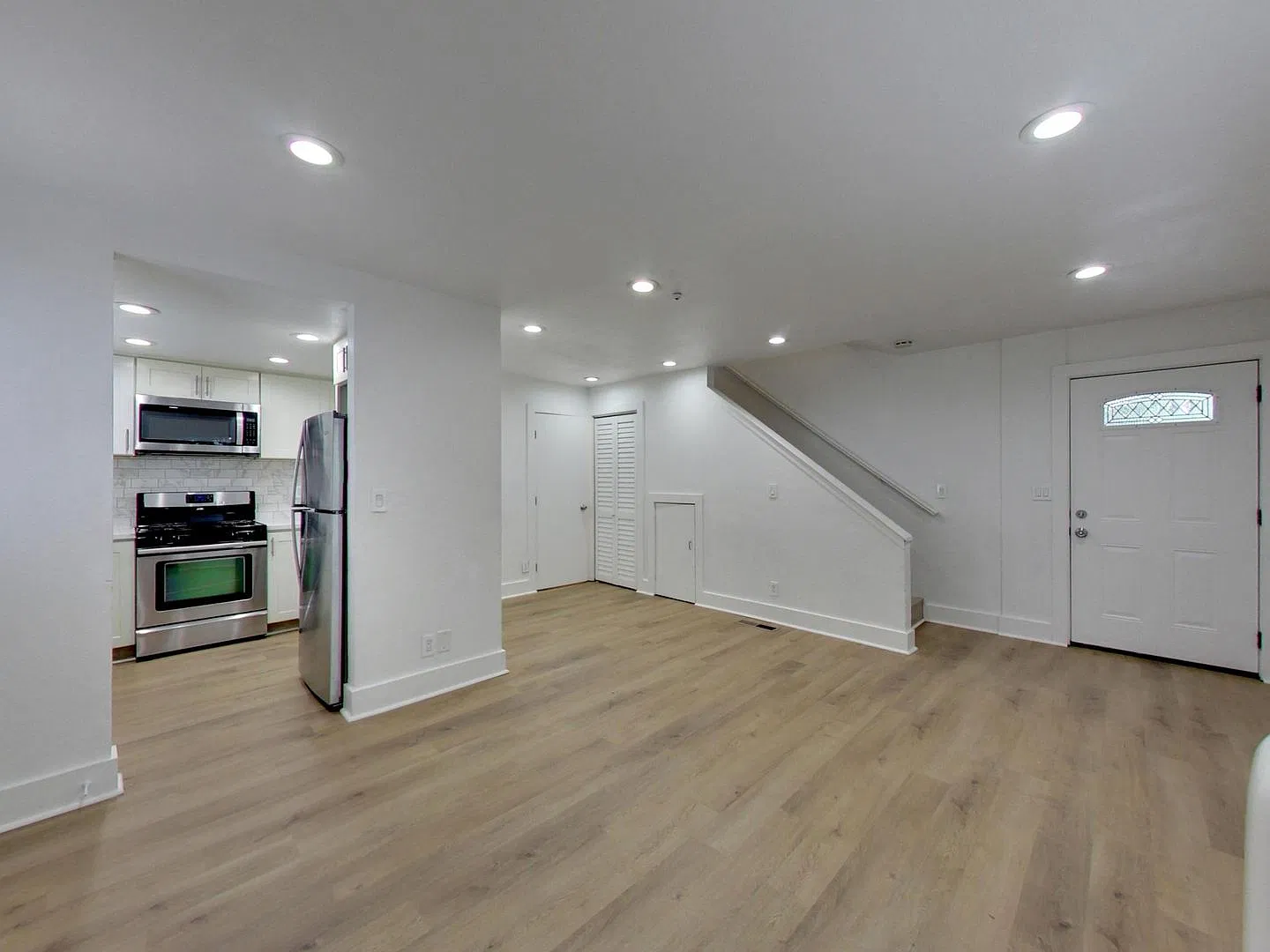 8690 Old Redwood Hwy. — Photo 2