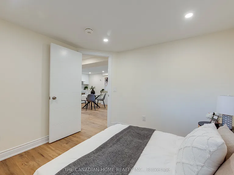 8 Clearview Hts — Photo 12