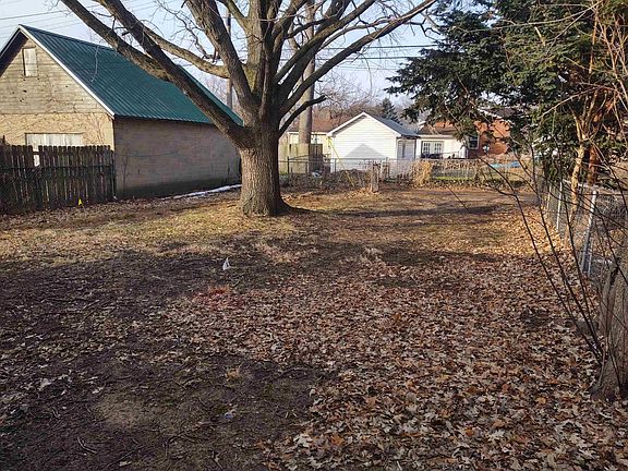 5th image of 625 S 24th St