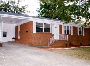 2721 Crescent Ln, Gastonia, NC 28052