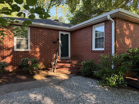 2nd image of 908 Willowbrook Dr