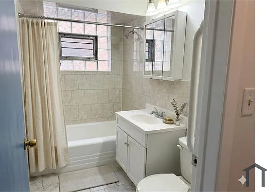 1 bed, $1,375 — Photo 2