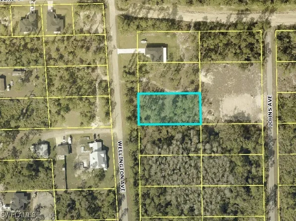 2116 Wellington Ave, Alva, FL 33920