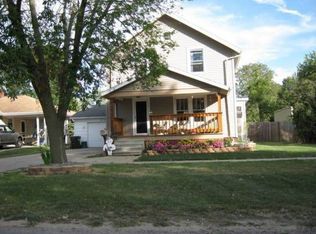 813 N 5th St, Fremont, OH 43420