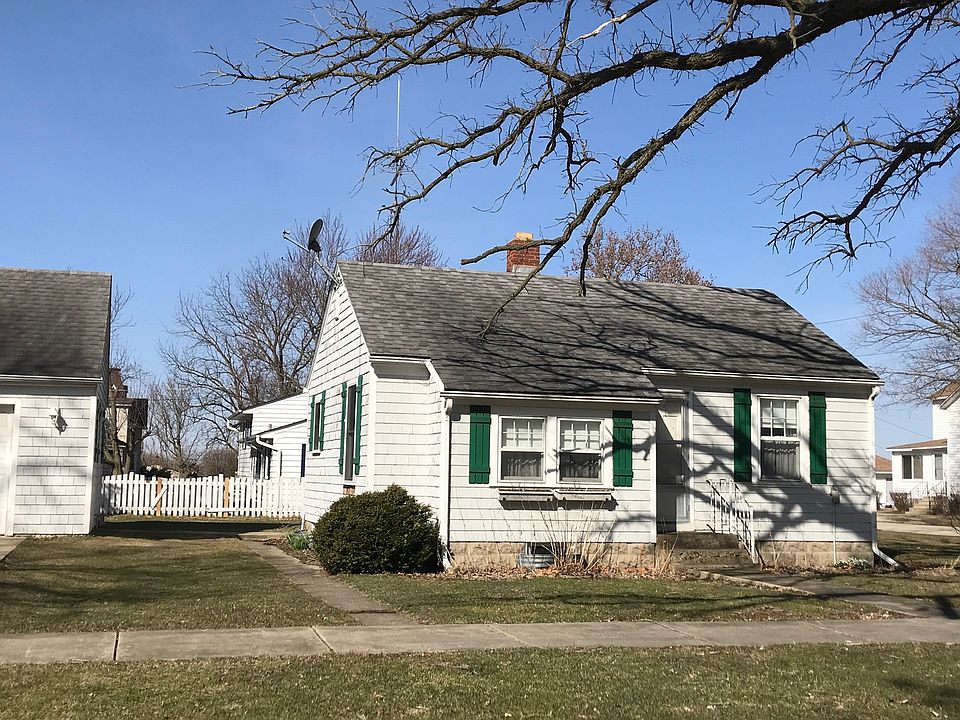 2nd image of 213 Kane St