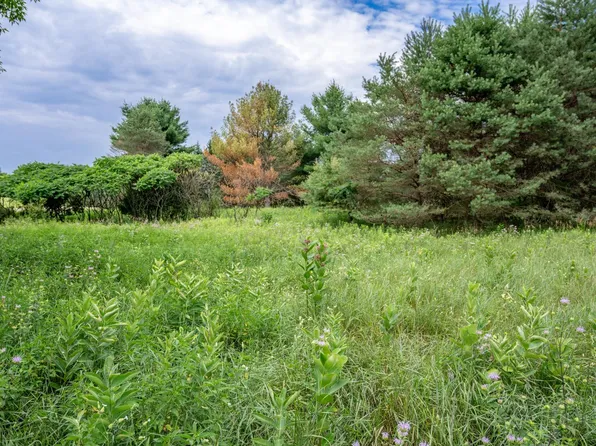 Fish Ln, Oxford, WI 53952